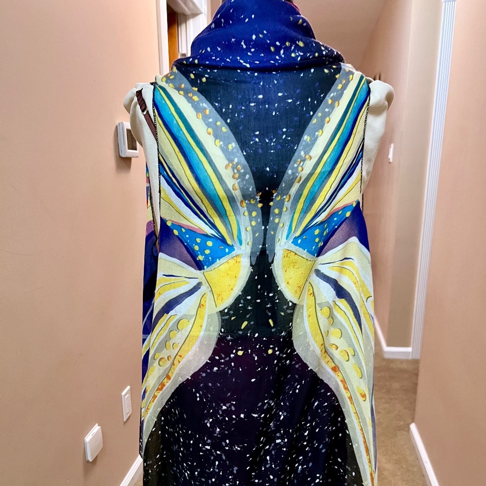 *BEAUTIFUL* DEMDACO BUTTERFLY PRINTED WRAP/SCARF WEARABLE ART - Picture 4 of 4